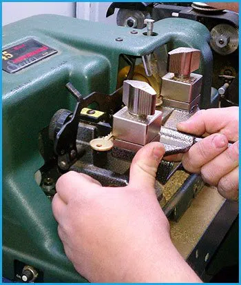 Lock Locksmith Services Las Vegas, NV 702-605-5764 Lock Locksmith Services Las Vegas, NV 702-605-5764 - 18-key-making